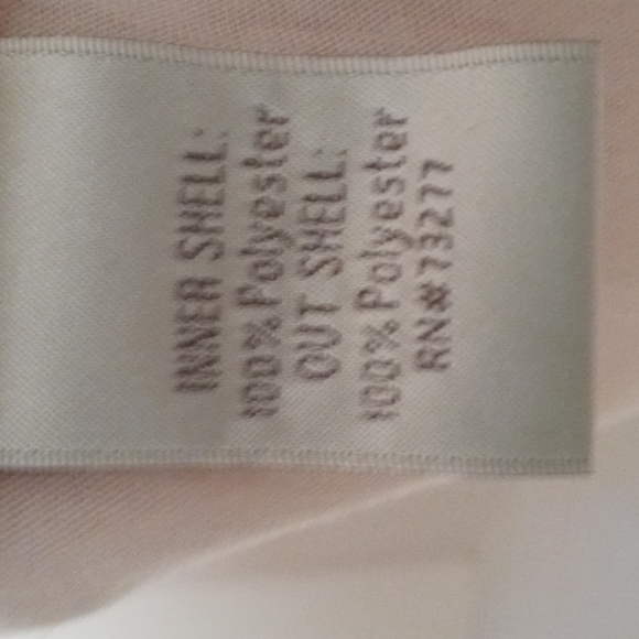 Open shoulder top - Picture 6 of 7